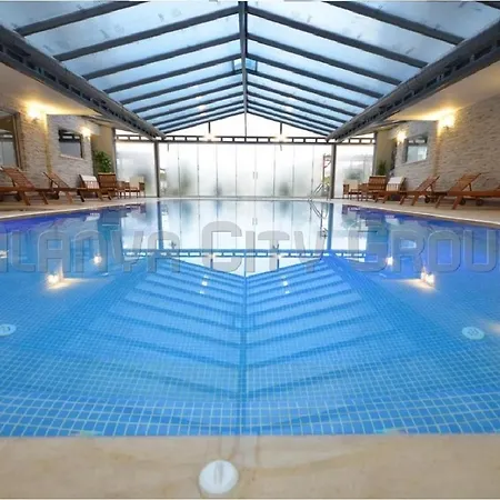 Moda Marine Apartment